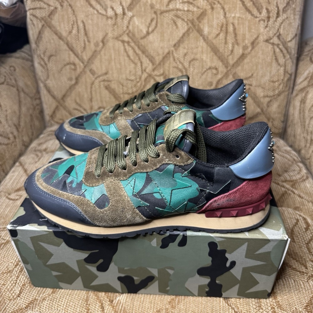 Valentino Made In‎ Italy Camo Rockstud Leather Sneaker Size 38 $895